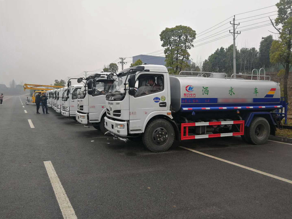江西上饒高總訂購(gòu)程力專(zhuān)用車(chē)
